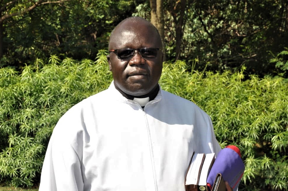 Pater Robert Ochola: Ein neuer Einsatz in Uganda