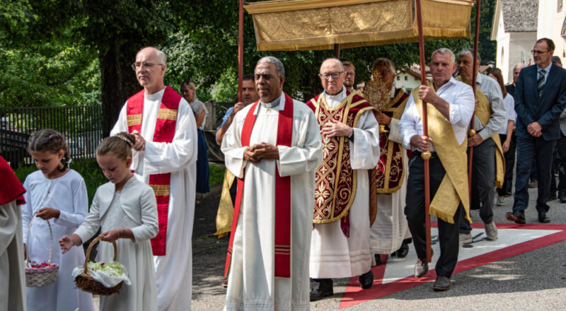 Pater Alois Eder feiert das 65-jährige Priesterjubiläum