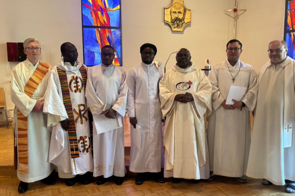 Graz: Drei Comboni-Theologiestudenten zum Lektorendienst beauftragt